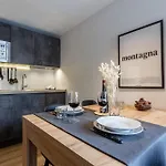 Hellochalet - Friends House Apartman