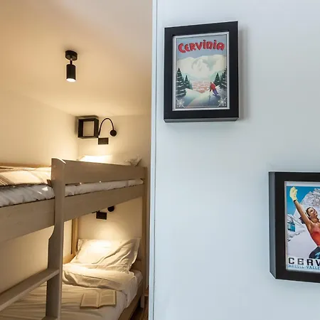 Hellochalet - Friends House بيريوِل تْشيرفينيا