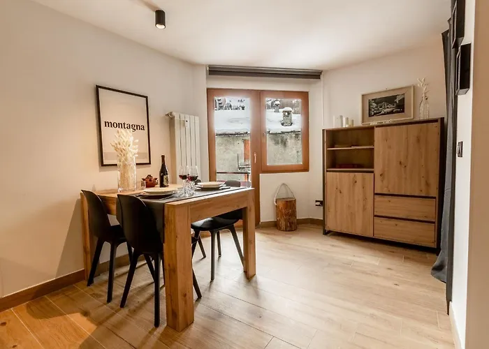 Hellochalet - Friends House