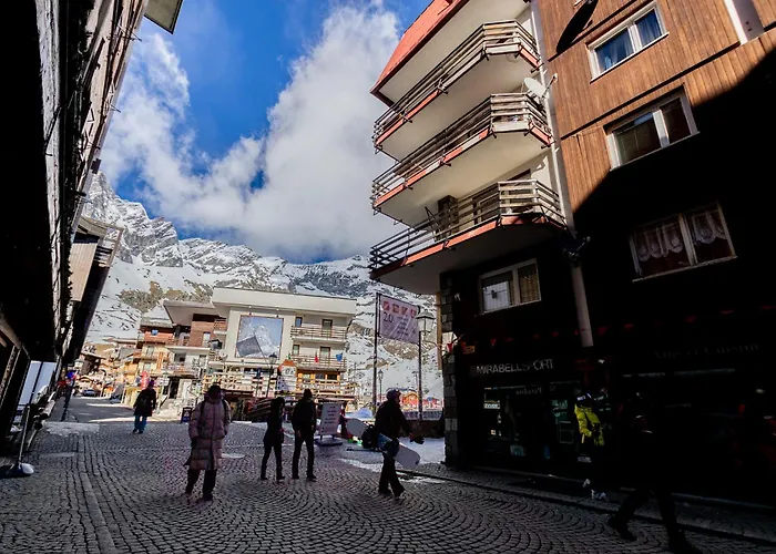 Апартаменты Hellochalet - Friends House *